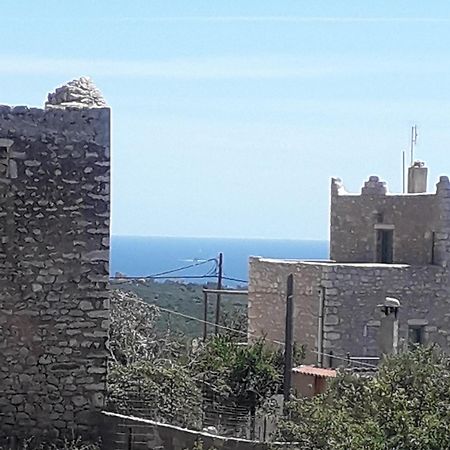 הוילה קויטה Πέτρινο Σπίτι-Stone House מראה חיצוני תמונה