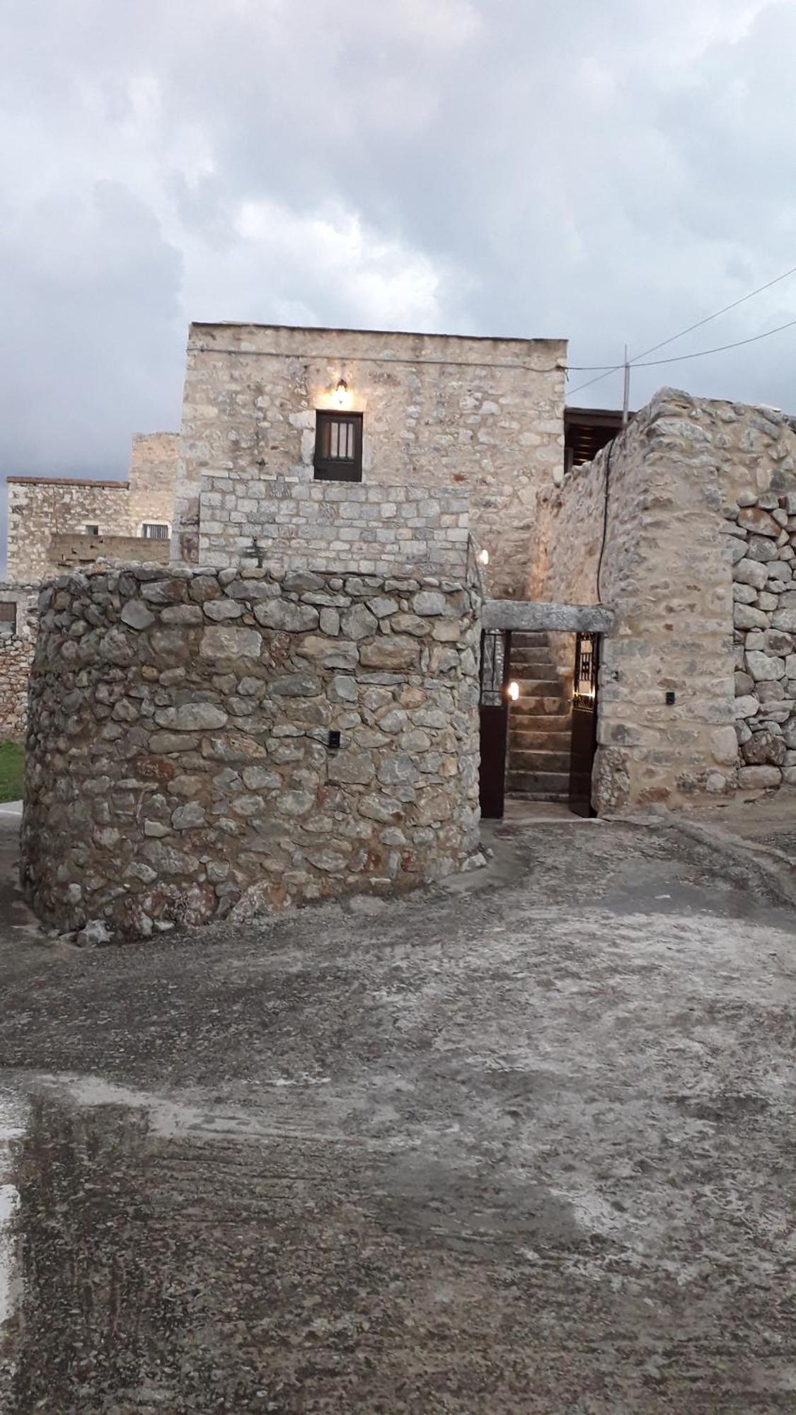 הוילה קויטה Πέτρινο Σπίτι-Stone House מראה חיצוני תמונה
