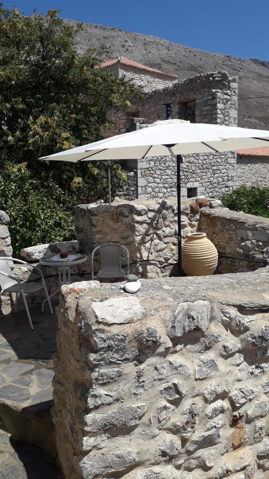 הוילה קויטה Πέτρινο Σπίτι-Stone House מראה חיצוני תמונה